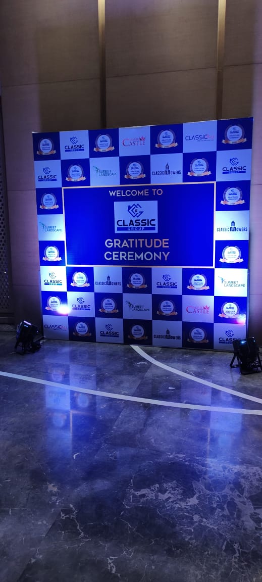 corporate event organizer