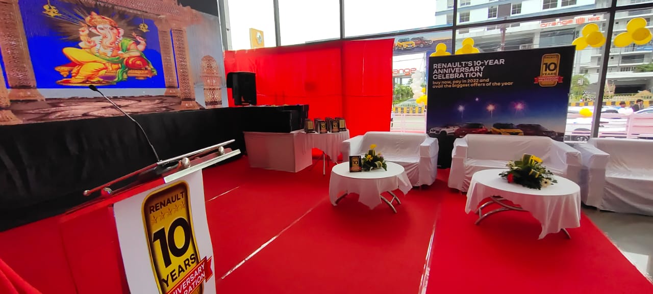 renault 10th anniversary